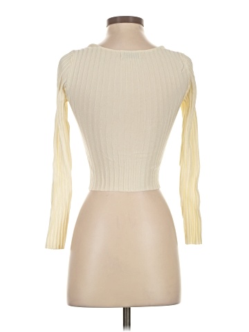 Urban Outfitters 3/4 Sleeve T-Shirt (view 2)