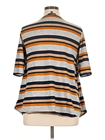 Star Vixen Short Sleeve Top (view 2)