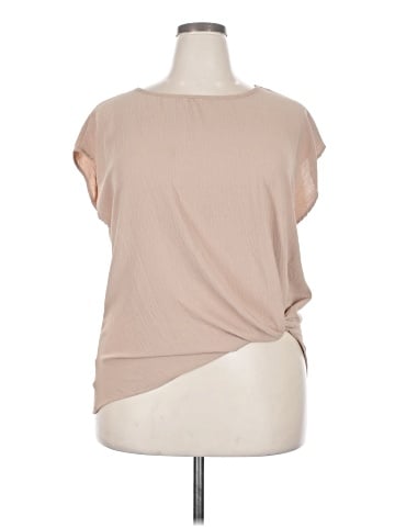 Kaileigh Short Sleeve Top (view 1)