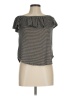 Free Kisses Gray Short Sleeve Top Size M - photo 1