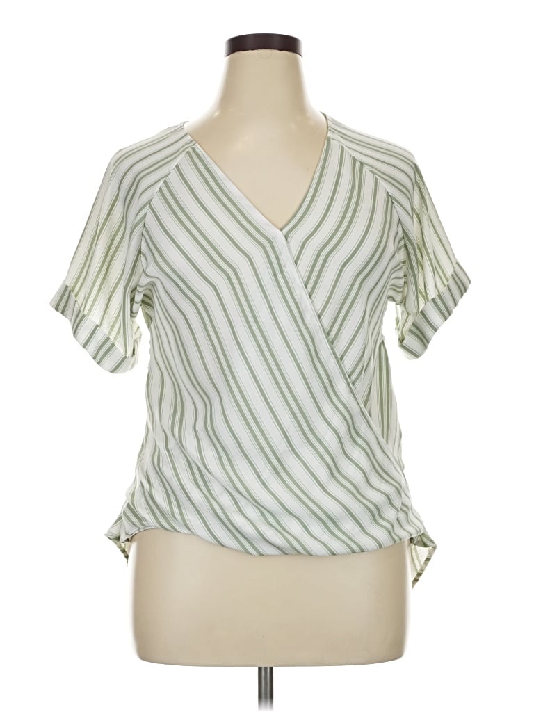 Pre-owned West Kei Short Sleeve Blouse In Green