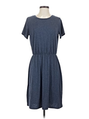 Old Navy Casual Dress (view 1)