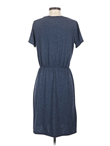Old Navy Casual Dress (view 2)