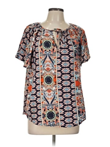 Angashion Short Sleeve Henley (view 1)