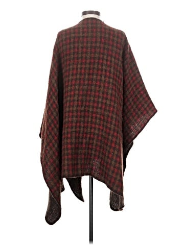 Boyne Valley Weavers Poncho (view 2)
