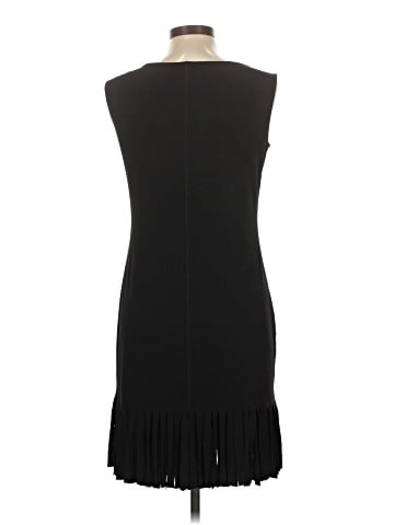 Eva Varro Casual Dress (view 2)