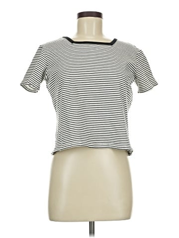 Dazy-Less Short Sleeve T-Shirt (view 1)