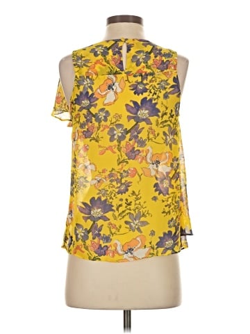 HD in Paris Sleeveless Blouse (view 2)