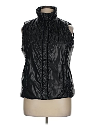IZOD Vest (view 1)