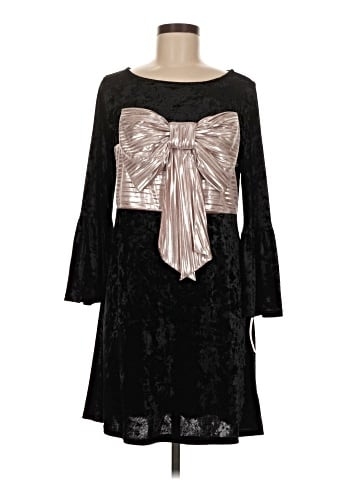 Xhilaration Cocktail Dress (view 1)