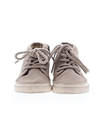 Genuine Kids from Oshkosh Sneakers (view 2)
