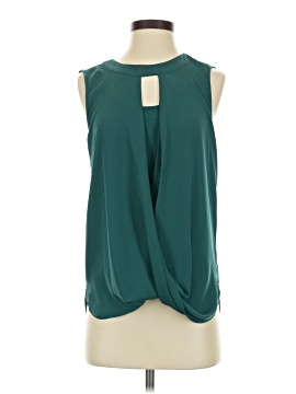 41 Hawthorn Sleeveless Blouse