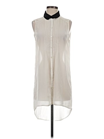 14th & Union Sleeveless Blouse (view 1)