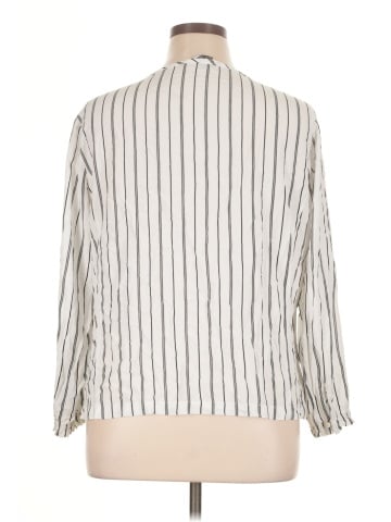 Alexander Jordan 3/4 Sleeve Blouse (view 2)