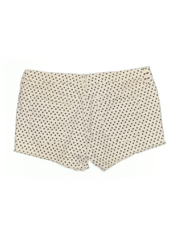 Gap Shorts (view 2)