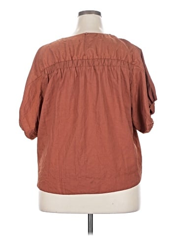 prologue Short Sleeve Top (view 2)