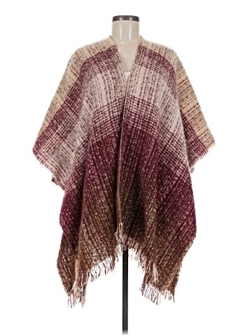 Cejon Poncho (view 1)