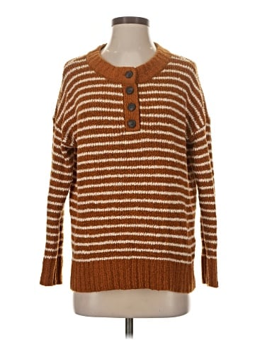 American Eagle Outfitters Pullover Sweater (view 1)