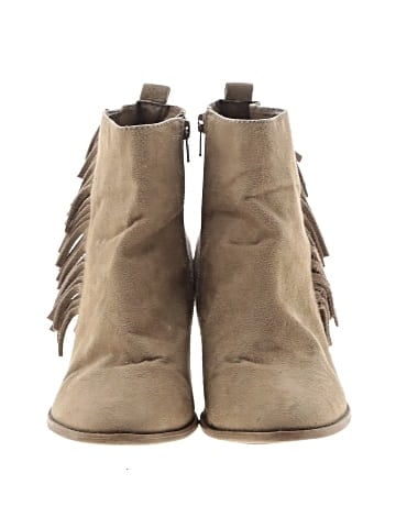 American Eagle Outfitters Ankle Boots (view 2)
