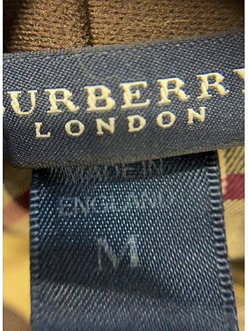 Burberry Hat (view 2)