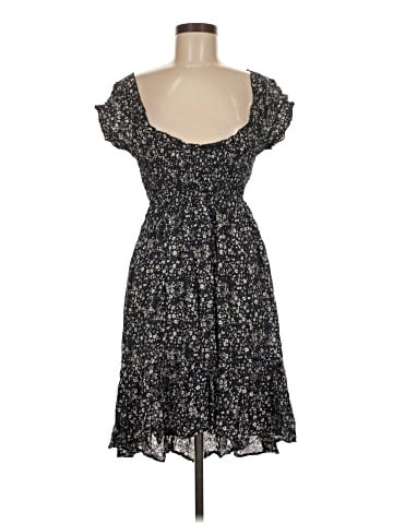 Willow & Clay Casual Dress (view 1)