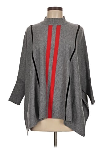 Patrizia Luca Poncho (view 1)