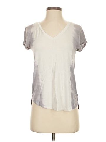 American Eagle Outfitters Short Sleeve T-Shirt (view 1)