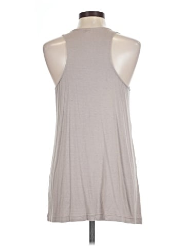 Studio Y Sleeveless Top (view 2)