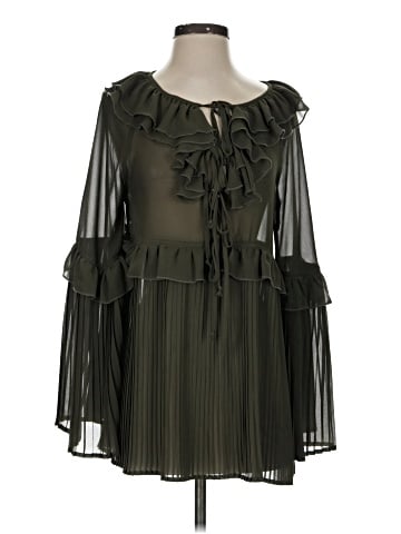 Romeo & Juliet Couture 3/4 Sleeve Blouse (view 1)