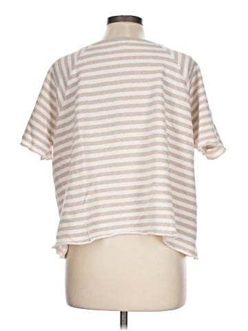 Victoria's Secret Short Sleeve T-Shirt (view 2)