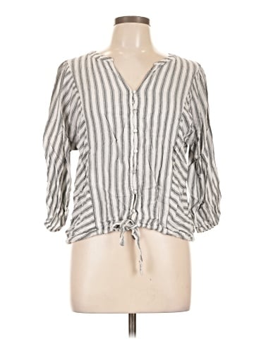 a.n.a. A New Approach 3/4 Sleeve Blouse (view 1)