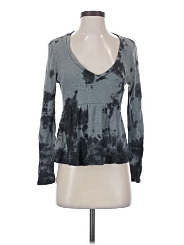 t.la Long Sleeve T-Shirt (view 1)