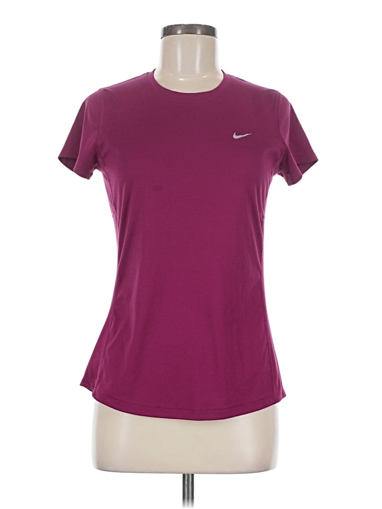 Pre-owned Nike Active T-shirt In Burgundy