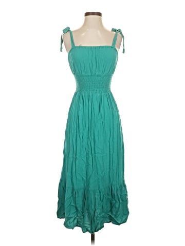 Xhilaration Cocktail Dress (view 1)