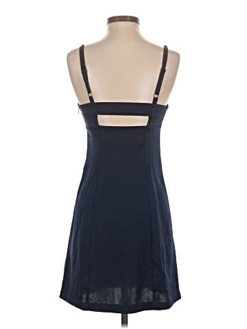 Urban Outfitters Casual Dress (view 2)