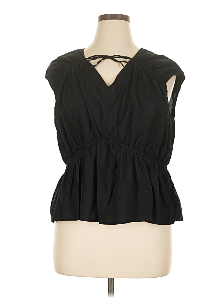 Pre-owned Time And Tru Sleeveless Blouse In Black