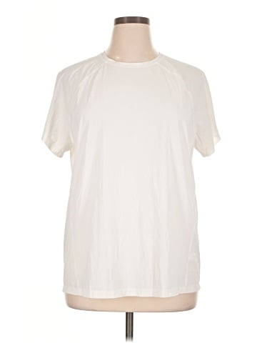 Athleta Short Sleeve T-Shirt (view 1)