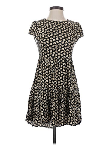 American Eagle Outfitters Casual Dress (view 1)