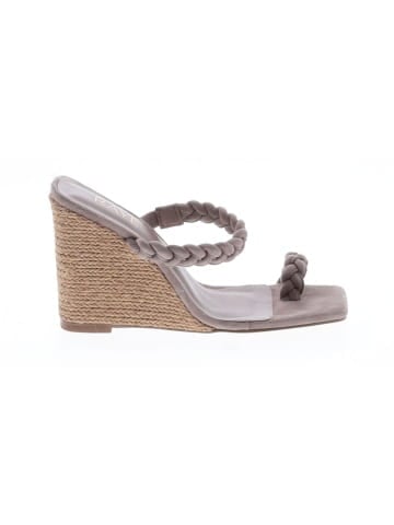 RAYE Wedges (view 1)