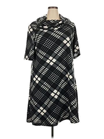 Sandra Darren Casual Dress (view 1)