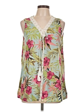 Weekend Suzanne Betro Sleeveless Blouse
