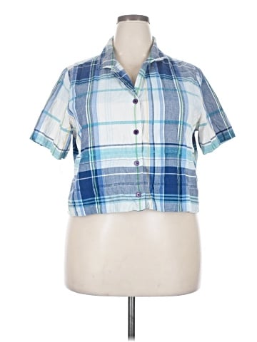 Cabin Creek Short Sleeve Button-Down Shirt (view 1)