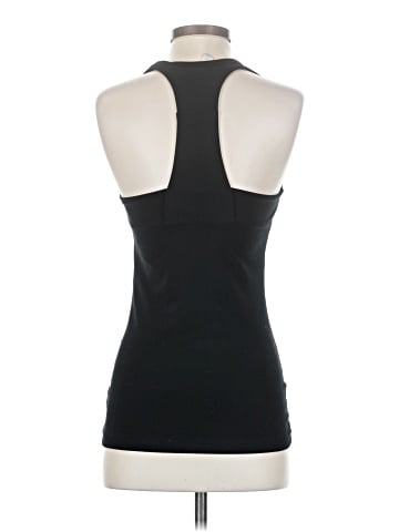 Gap Outlet Active Tank (view 2)