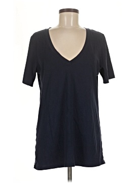 Lululemon Athletica Short Sleeve T-Shirt (view 1)