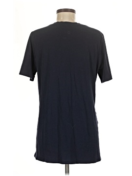 Lululemon Athletica Short Sleeve T-Shirt (view 2)