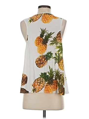 Chaser Sleeveless T-Shirt (view 2)