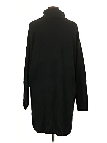 Gap Turtleneck Sweater (view 2)