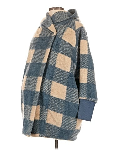 Hatch Poncho (view 1)