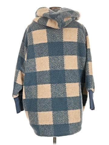 Hatch Poncho (view 2)