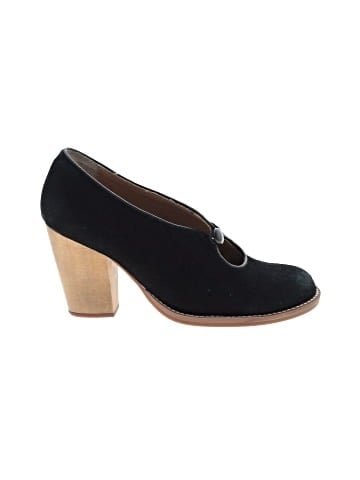 Latigo Heels (view 1)